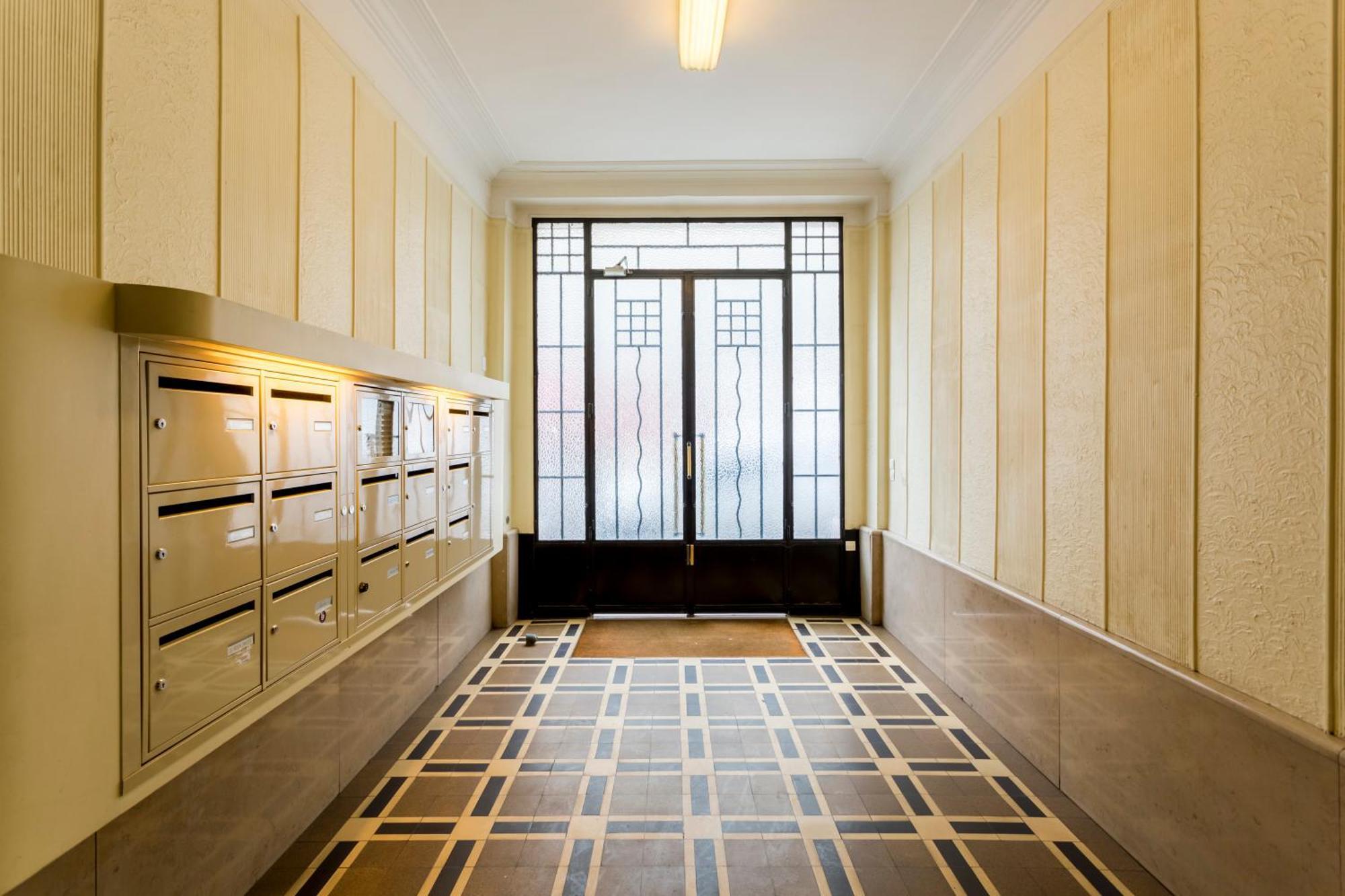 Artois Champs-Elysees With Ac Paris Exterior photo